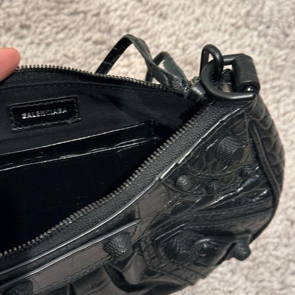 BALENCIAGA
Black Mini 'Le Cagole' Bag - Picture 2 of 6